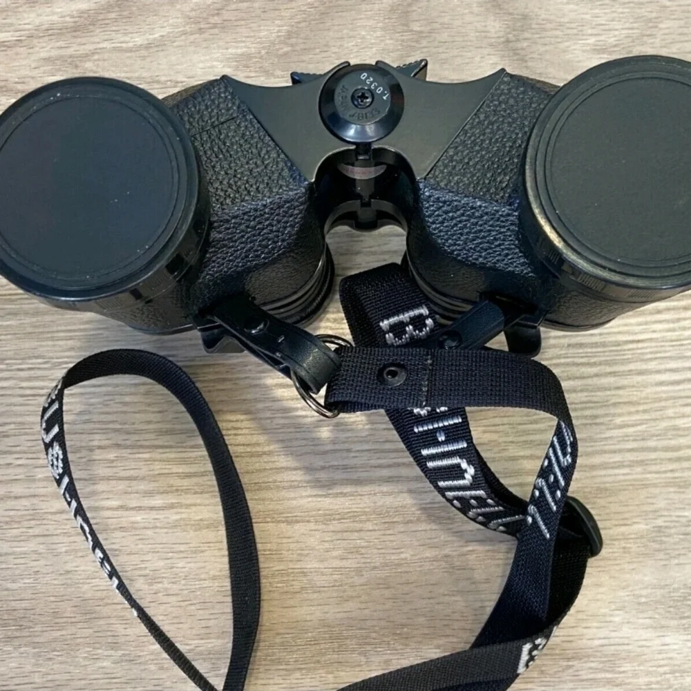Bushnell InstaFocus Black Binoculars